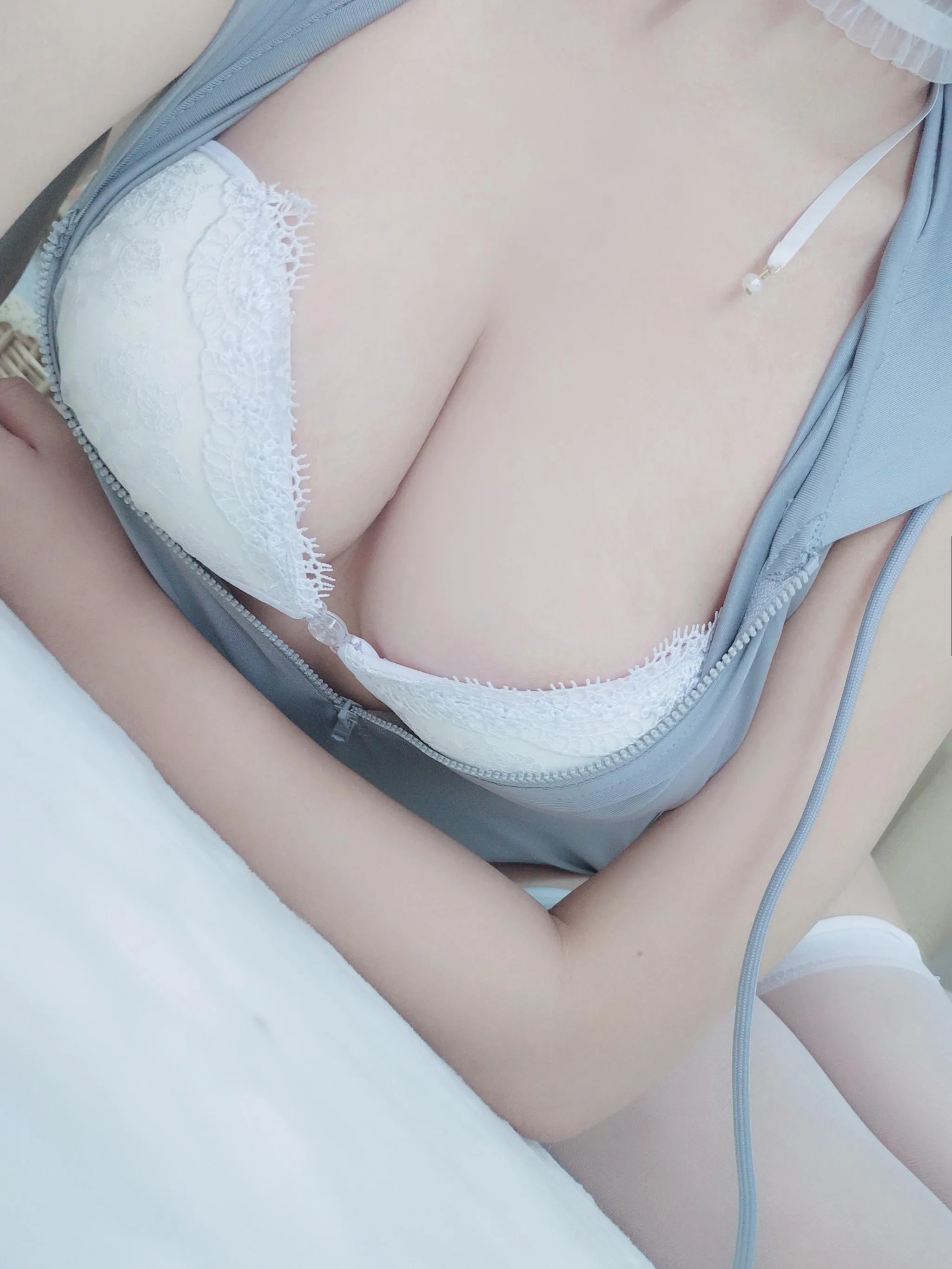 日奈娇 – NO.32 兔兔卫衣 [65P]插图8